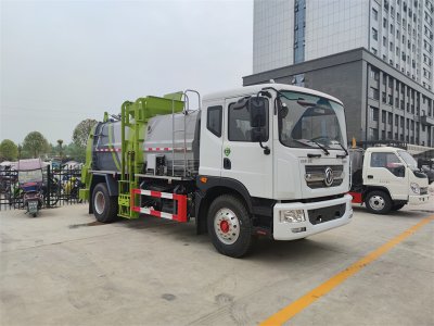 餐廚垃圾車(chē)，收集運(yùn)輸剩飯剩菜泔水垃圾我擔(dān)當(dāng)，干濕分離我本領(lǐng)大