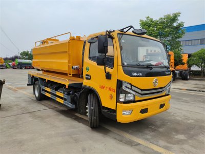 下水道高壓沖洗加抽吸聯(lián)合疏通車(chē)、清洗吸污車(chē)配高壓清洗泵和真空吸污泵